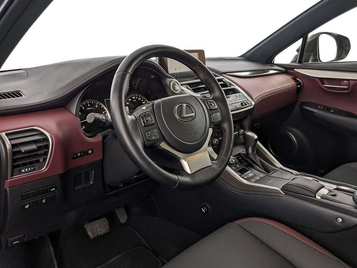 Lexus NX с пробегом — 2021 год. Фото: #10