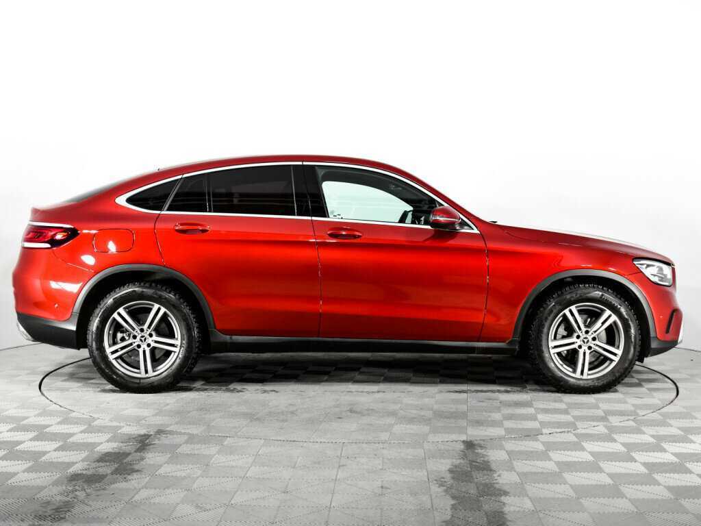 Mercedes-Benz GLC Coupe с пробегом — 2021 год. Фото: #3
