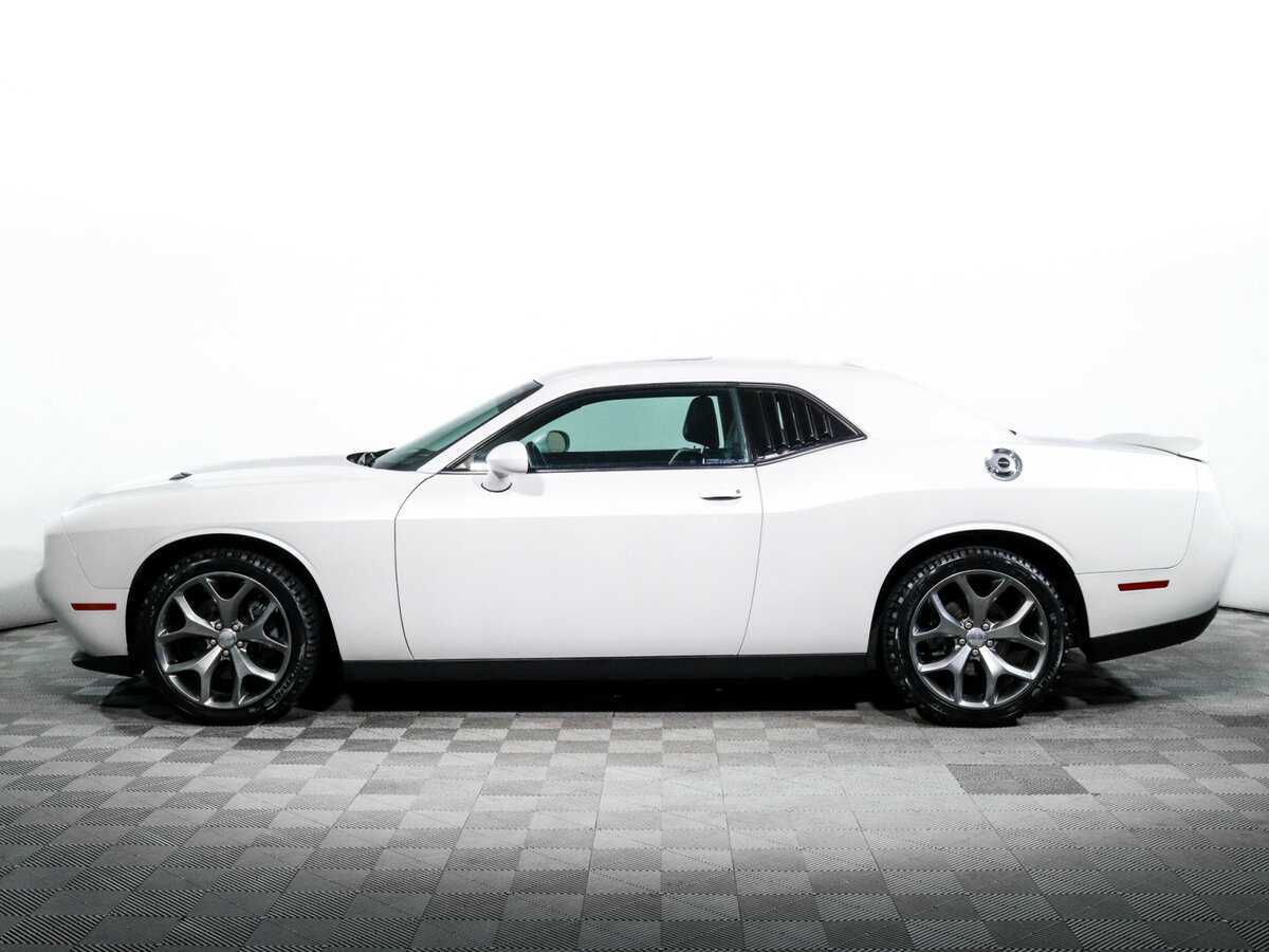 Dodge Challenger с пробегом — 2014 год. Фото: #4