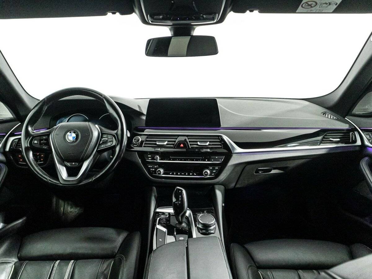 BMW 5 серии с пробегом — 2017 год. Фото: #12