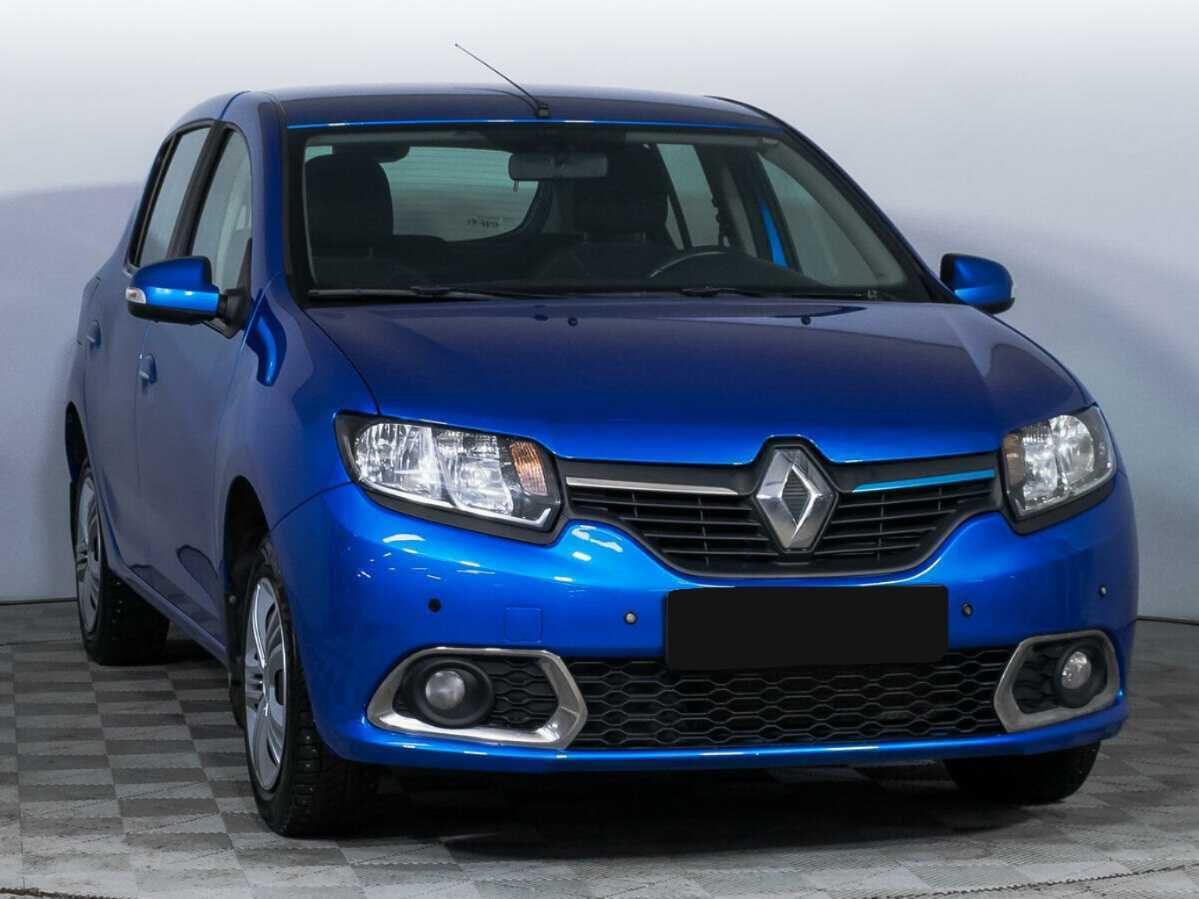Renault Sandero с пробегом — 2016 год. Фото: #2