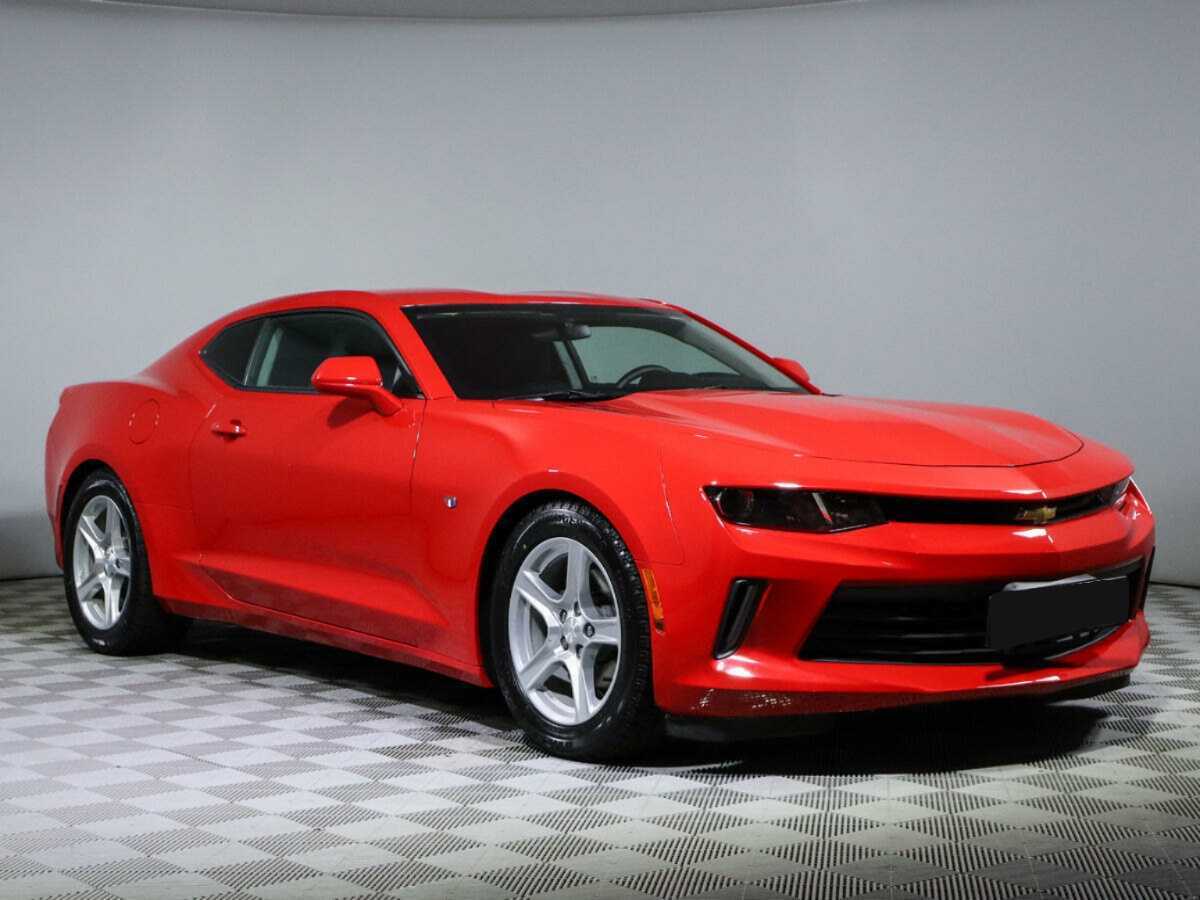 Chevrolet Camaro с пробегом — 2016 год. Фото: #2