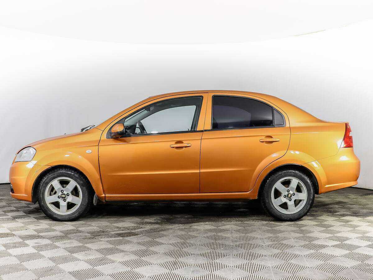 Chevrolet Aveo с пробегом — 2007 год. Фото: #7