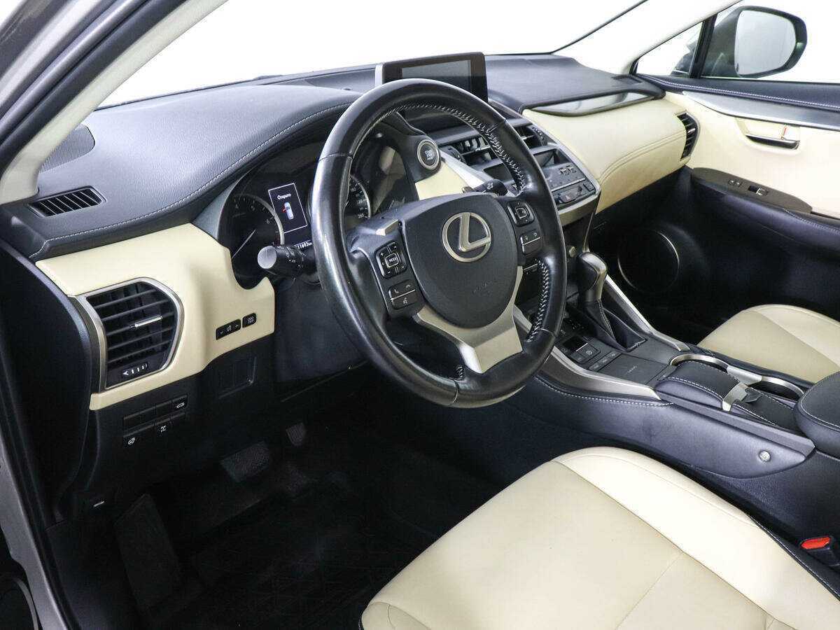 Lexus NX с пробегом — 2018 год. Фото: #8