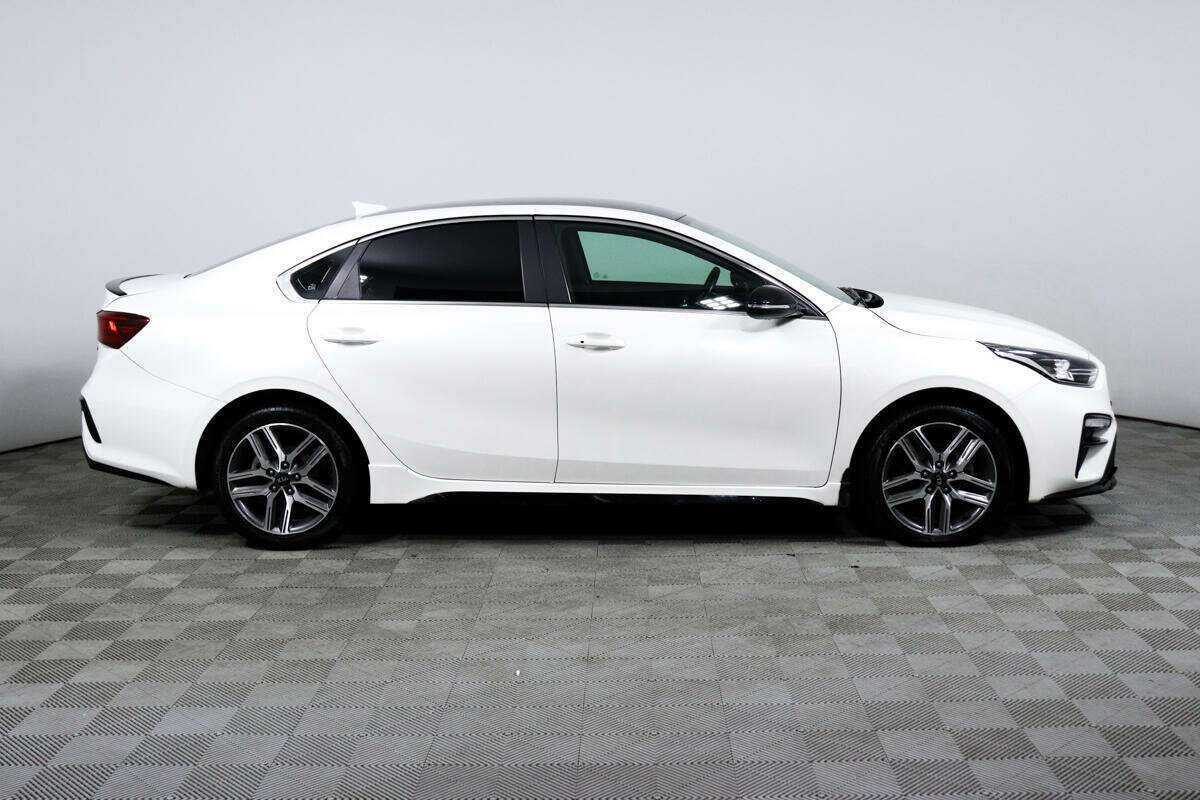Kia Cerato с пробегом — 2020 год. Фото: #3