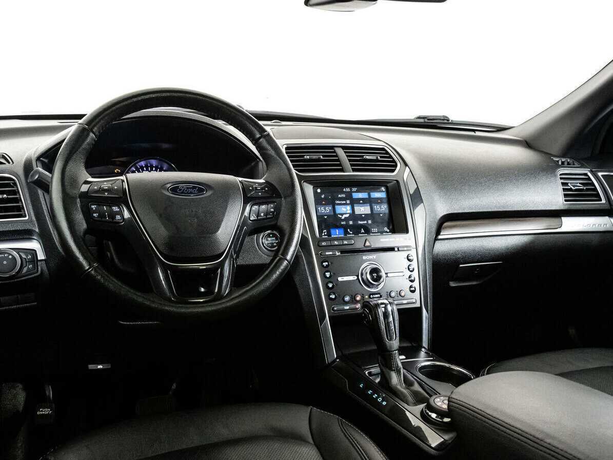 Ford Explorer с пробегом — 2018 год. Фото: #8