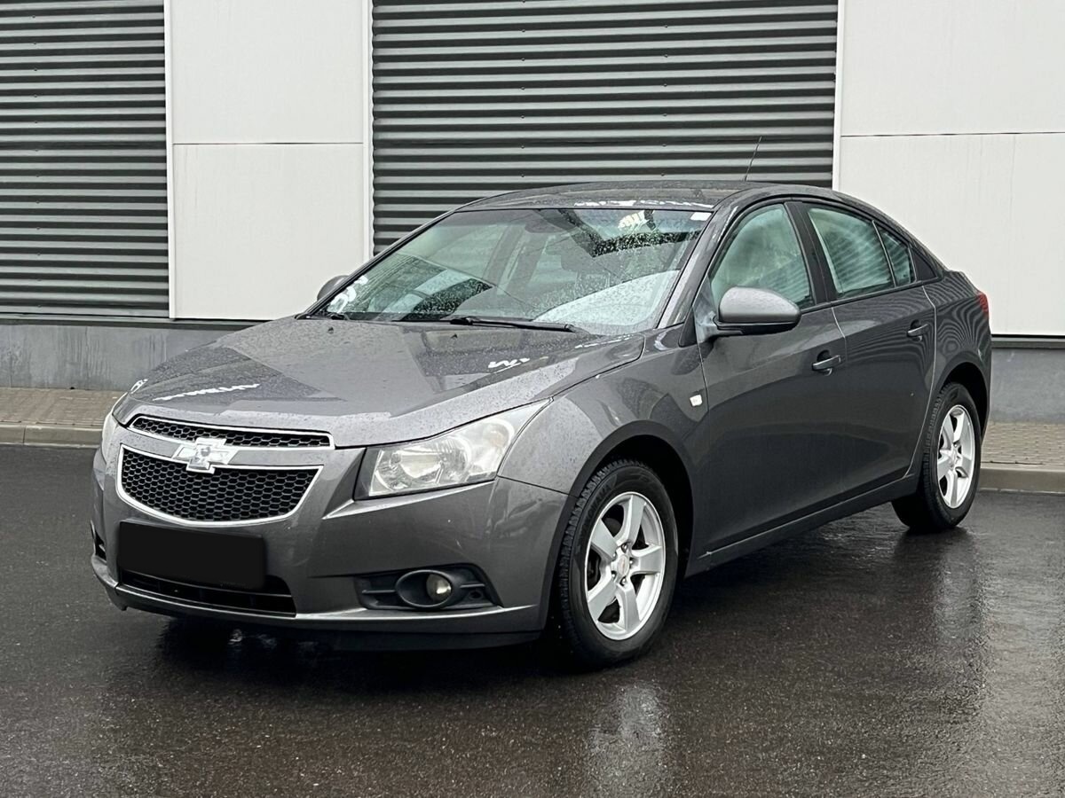 Chevrolet Cruze с пробегом — 2011 год. Фото: #4