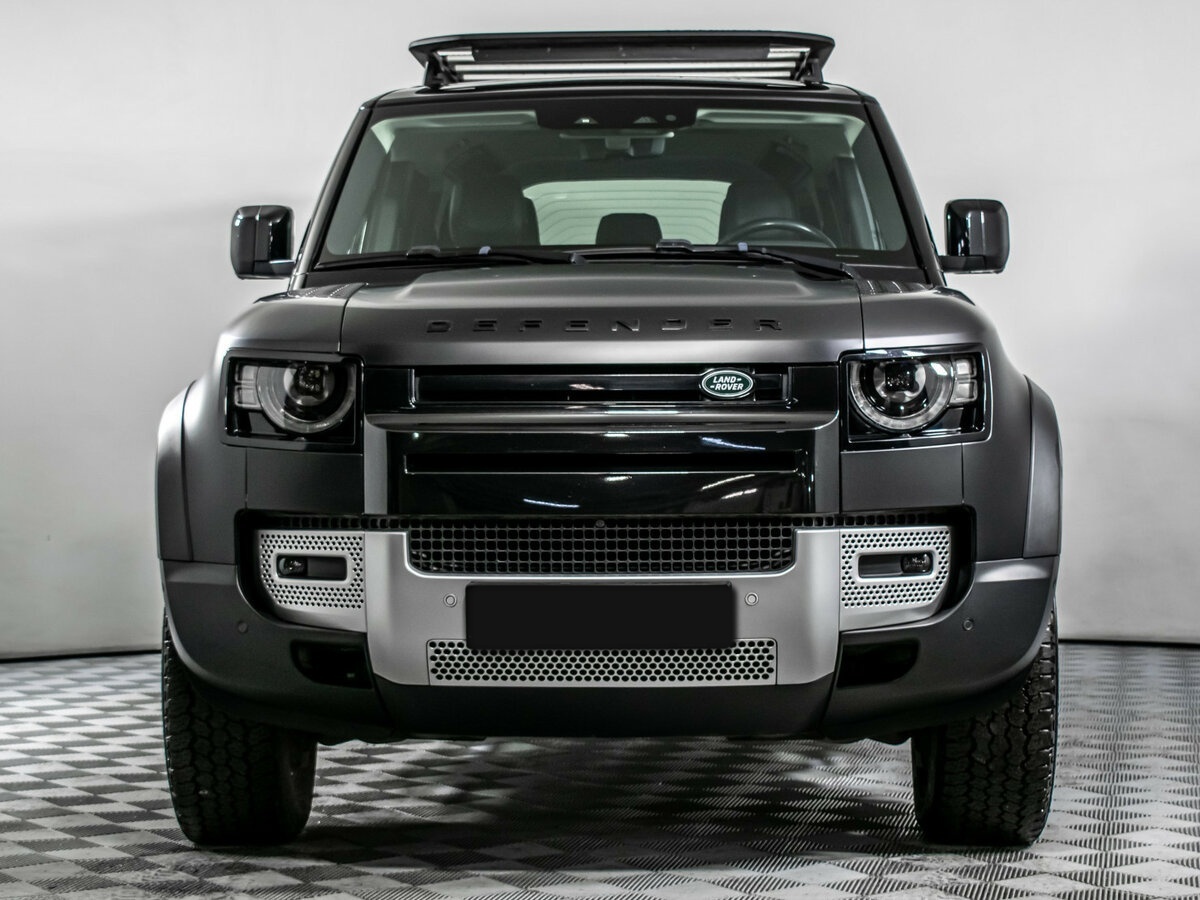Land Rover Defender с пробегом — 2021 год. Фото: #1