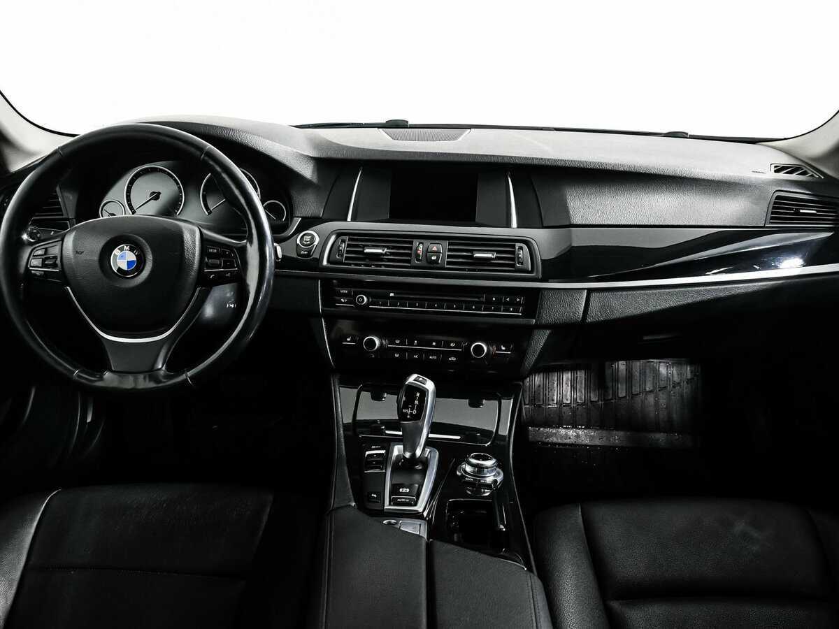BMW 5 серии с пробегом — 2016 год. Фото: #10