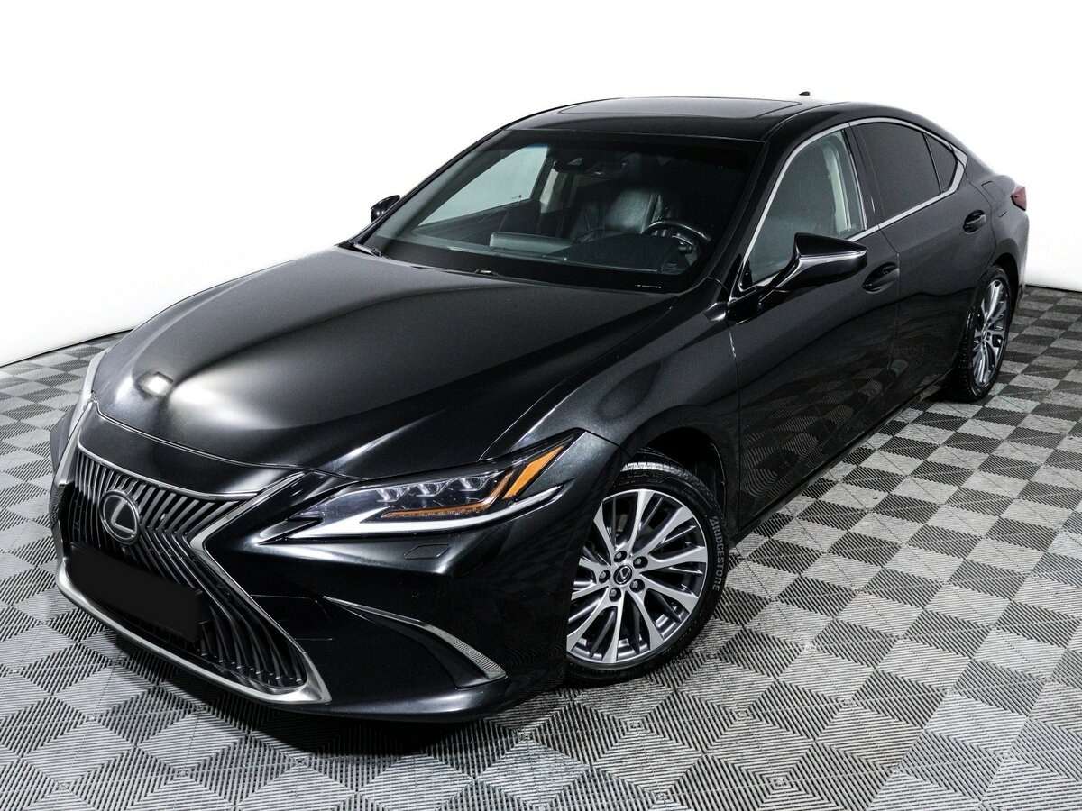 Lexus ES с пробегом — 2019 год. Фото: #16