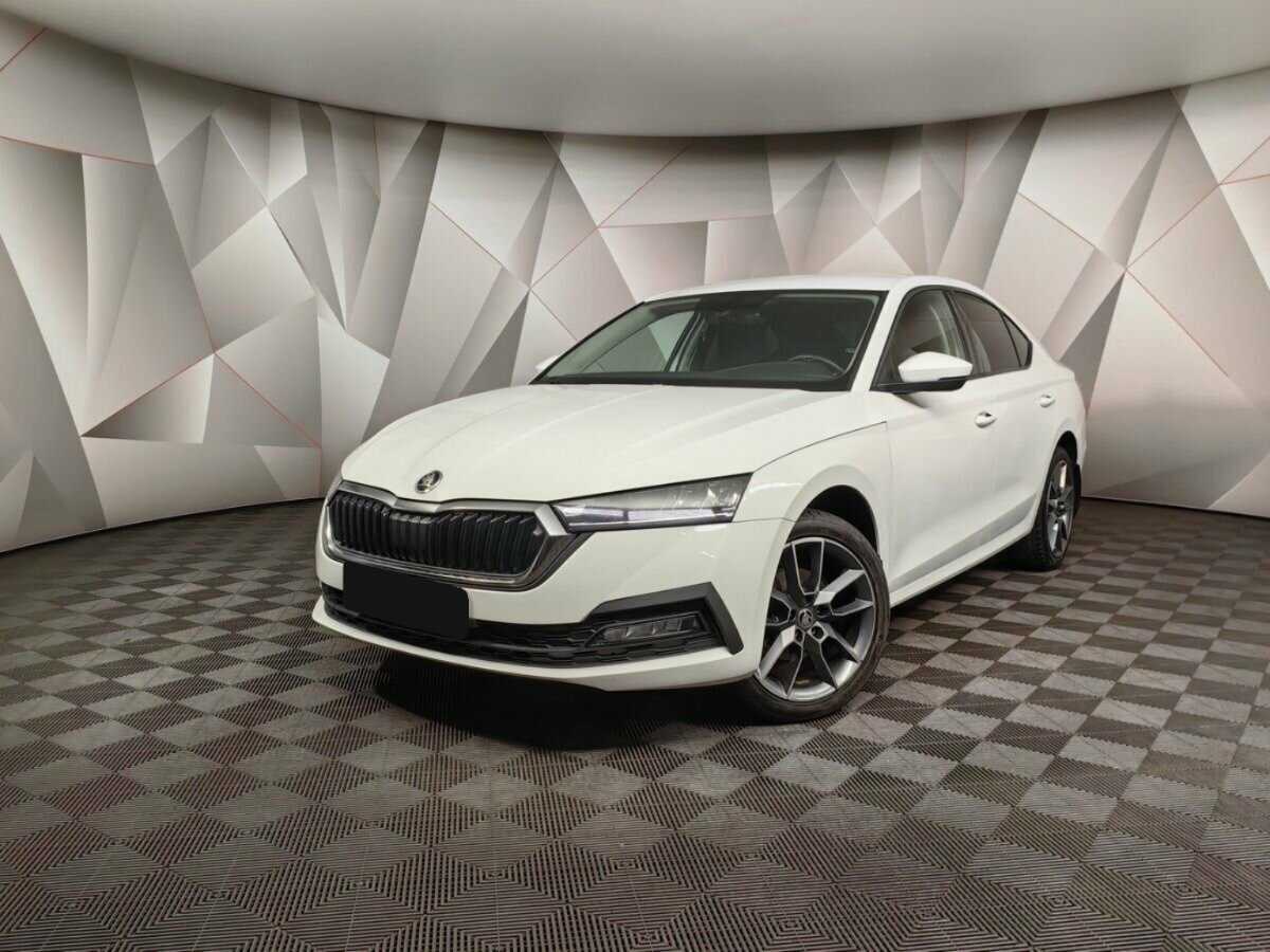 Skoda Octavia с пробегом — 2021 год. Посмотреть фото