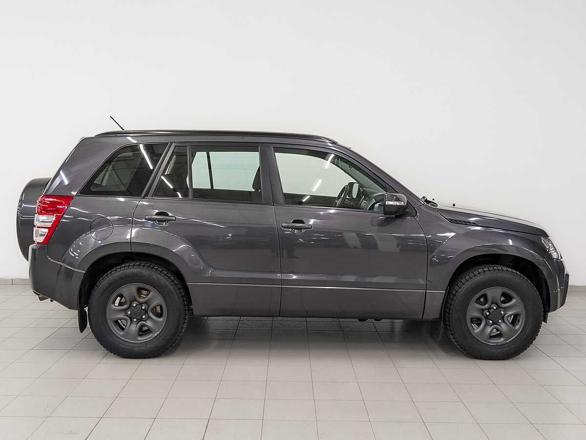 Suzuki Grand Vitara с пробегом — 2011 год. Фото: #3