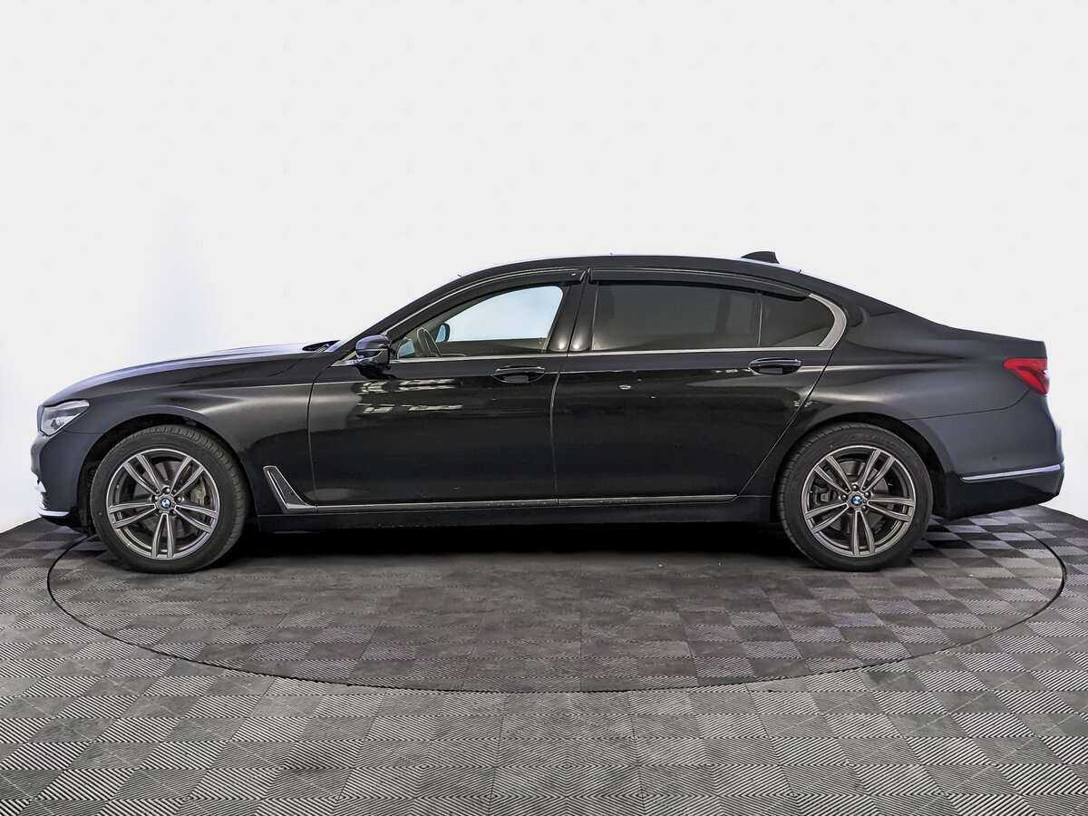 BMW 7 серии с пробегом — 2017 год. Фото: #6