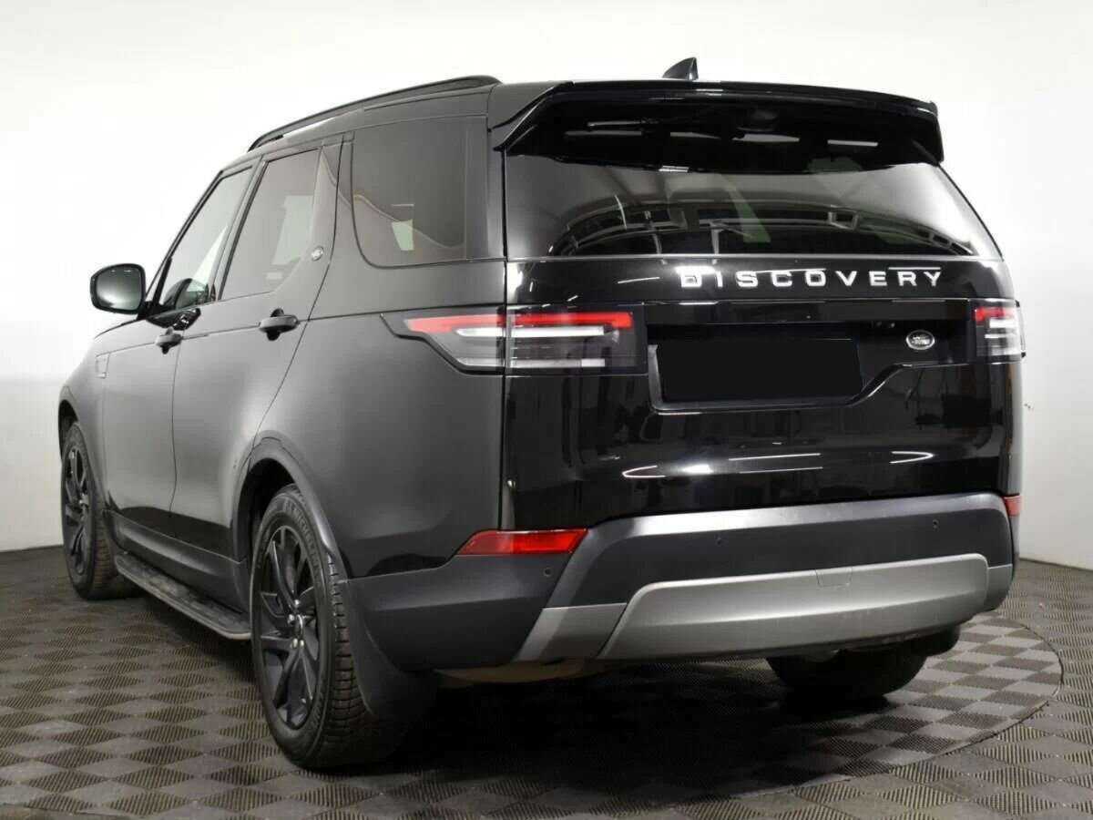 Land Rover Discovery с пробегом — 2018 год. Фото: #4