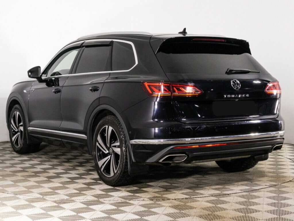 Volkswagen Touareg с пробегом — 2022 год. Фото: #6