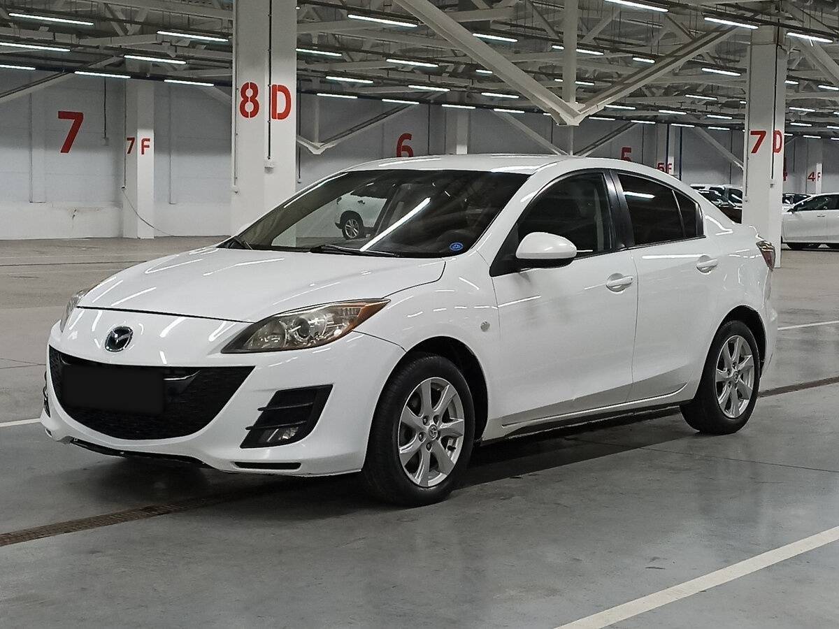 Mazda 3 с пробегом — 2011 год. Фото: #0