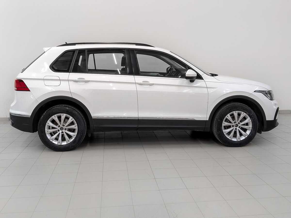 Volkswagen Tiguan с пробегом — 2021 год. Фото: #3