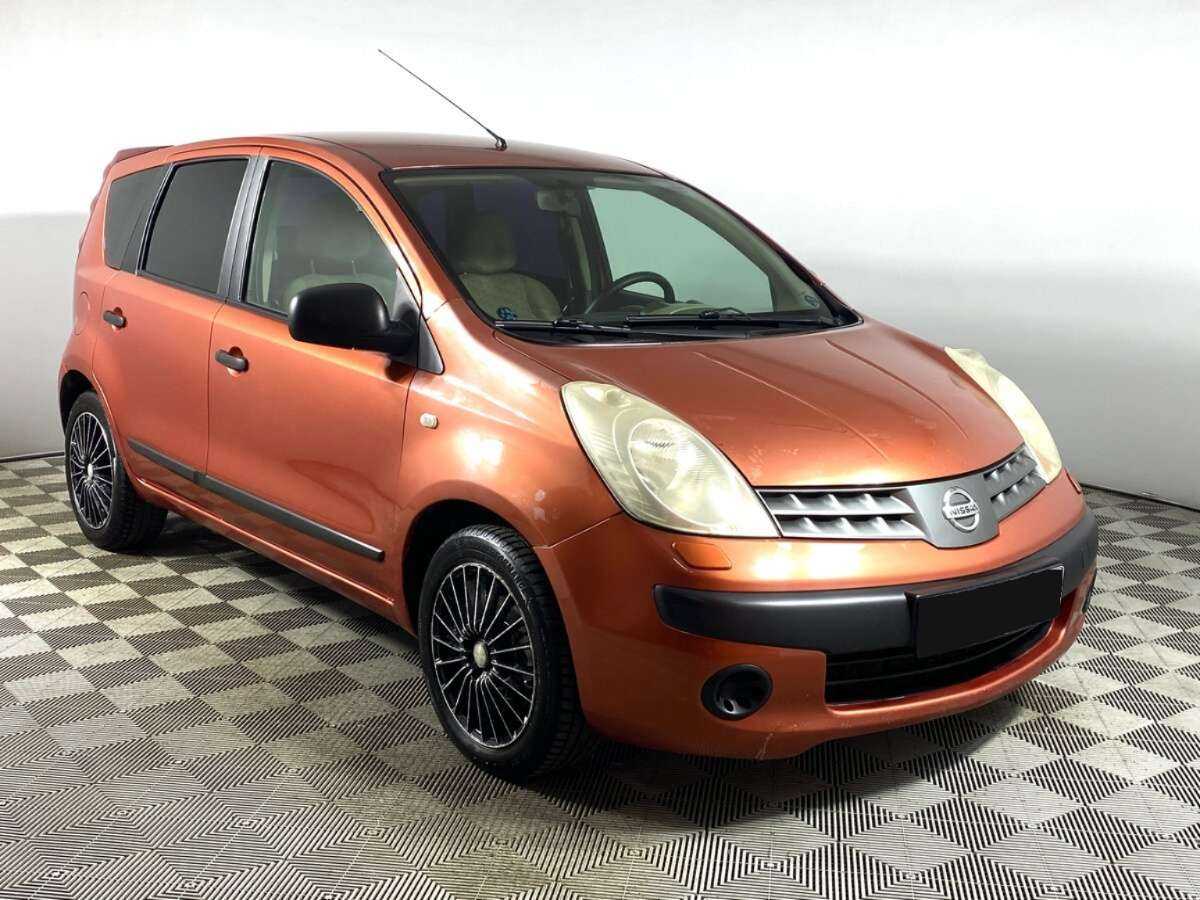 Nissan Note с пробегом — 2006 год. Фото: #2
