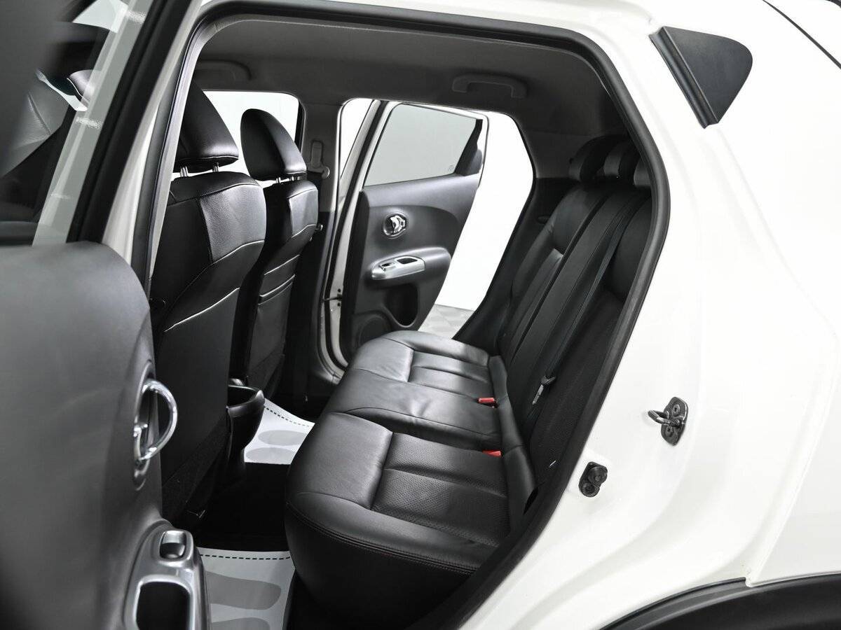Nissan Juke с пробегом — 2011 год. Фото: #15