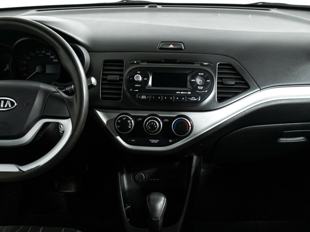 Kia Picanto с пробегом — 2011 год. Фото: #13