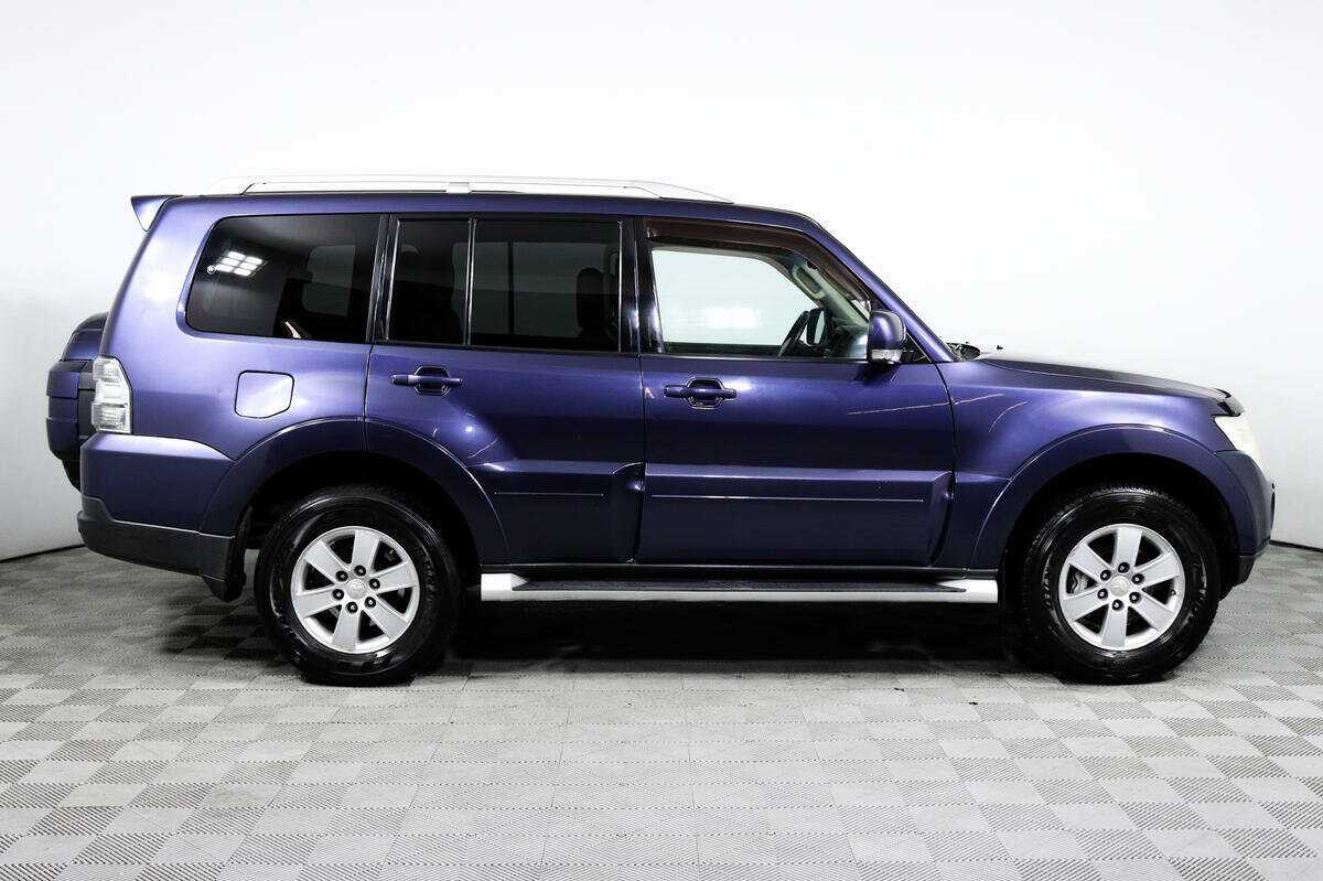 Mitsubishi Pajero с пробегом — 2007 год. Фото: #3