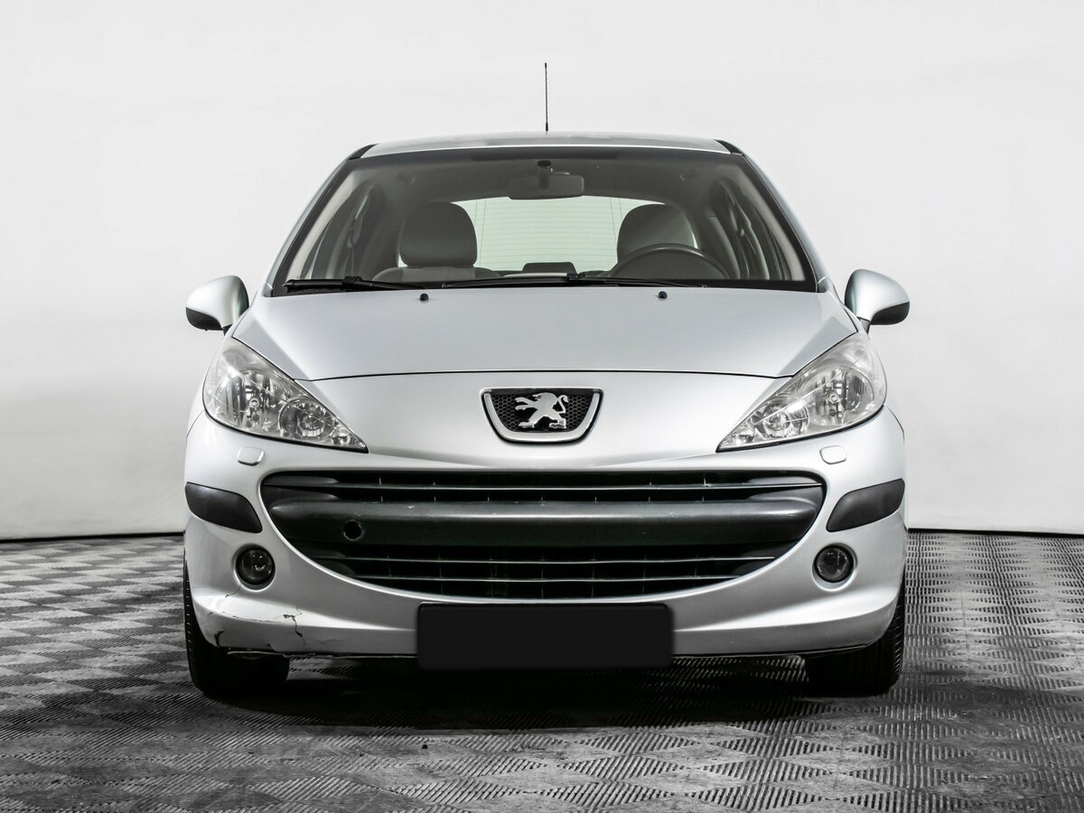 Peugeot 207 с пробегом — 2008 год. Фото: #1