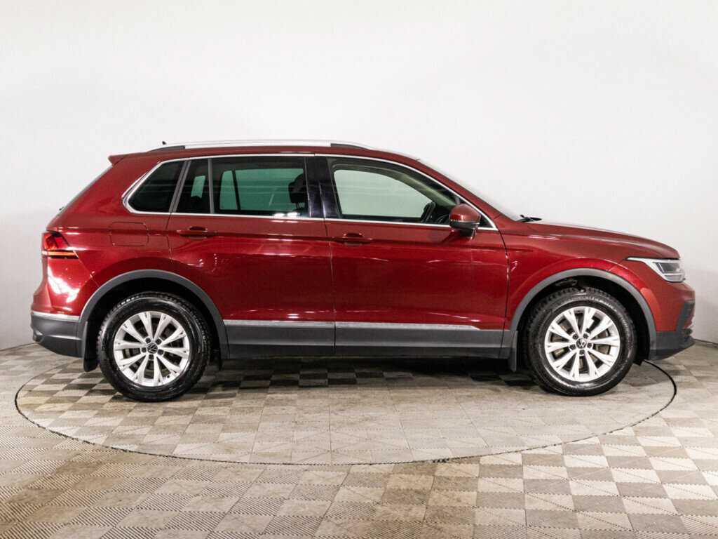 Volkswagen Tiguan с пробегом — 2020 год. Фото: #3