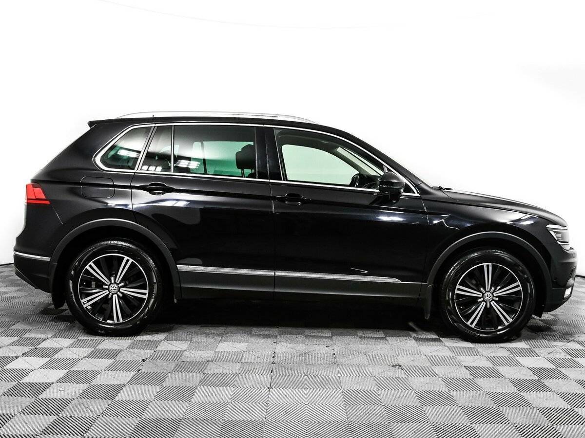Volkswagen Tiguan с пробегом — 2017 год. Фото: #3