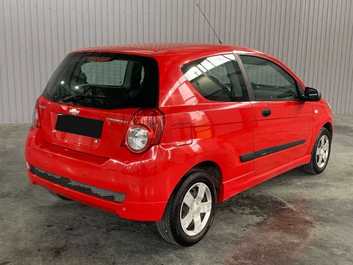 Chevrolet Aveo с пробегом — 2010 год. Фото: #4