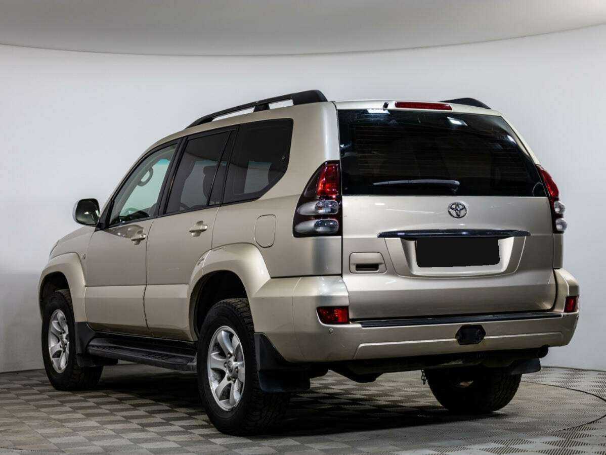 Toyota Land Cruiser Prado с пробегом — 2008 год. Фото: #5