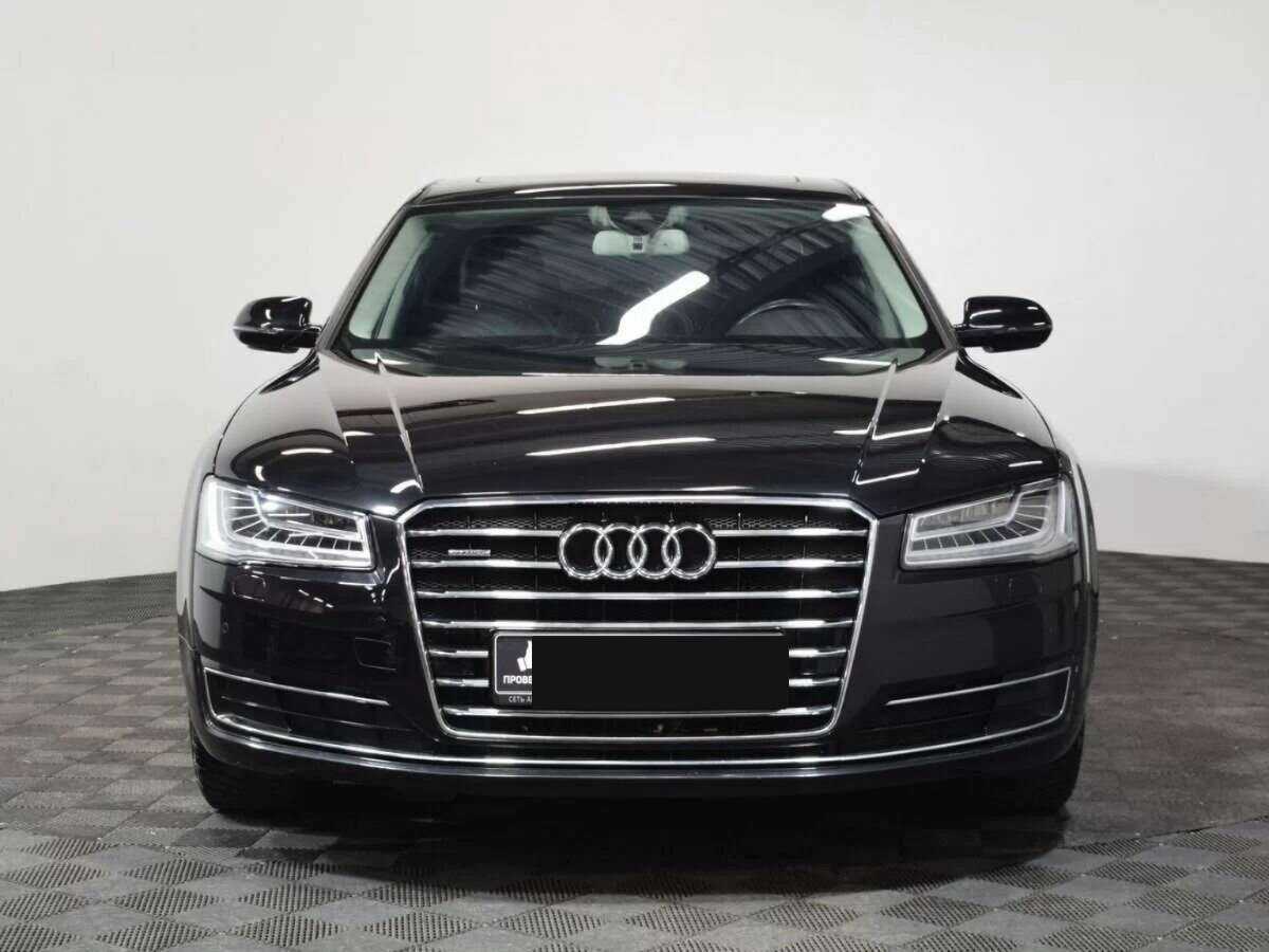 Audi A8 с пробегом — 2015 год. Фото: #1