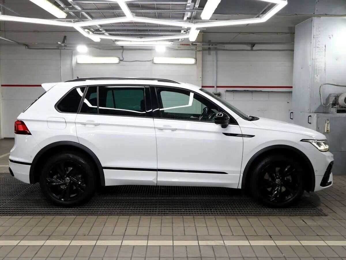 Volkswagen Tiguan с пробегом — 2021 год. Фото: #10