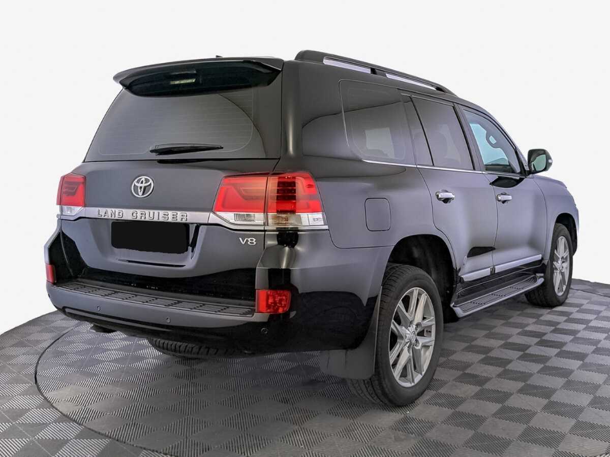 Toyota Land Cruiser с пробегом — 2019 год. Фото: #4