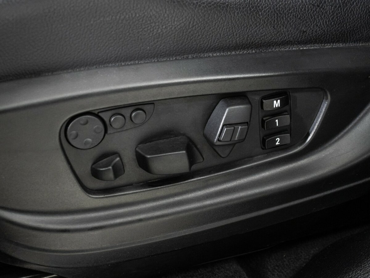 BMW X6 с пробегом — 2013 год. Фото: #13