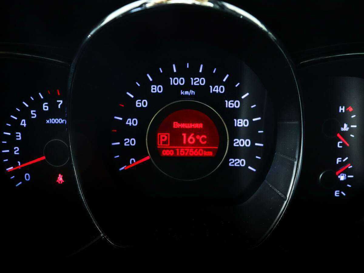 Kia Rio с пробегом — 2011 год. Фото: #8
