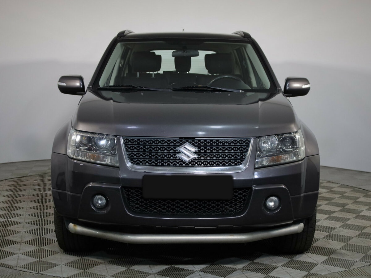 Suzuki Grand Vitara с пробегом — 2011 год. Фото: #1