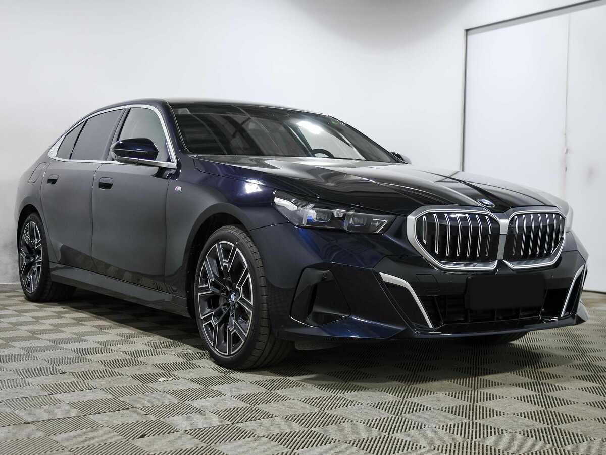 BMW 5 серии с пробегом — 2024 год. Фото: #2
