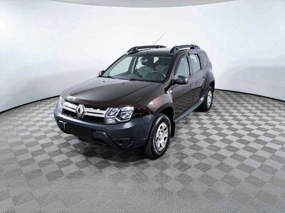 Renault Duster с пробегом — 2017 год. Посмотреть фото