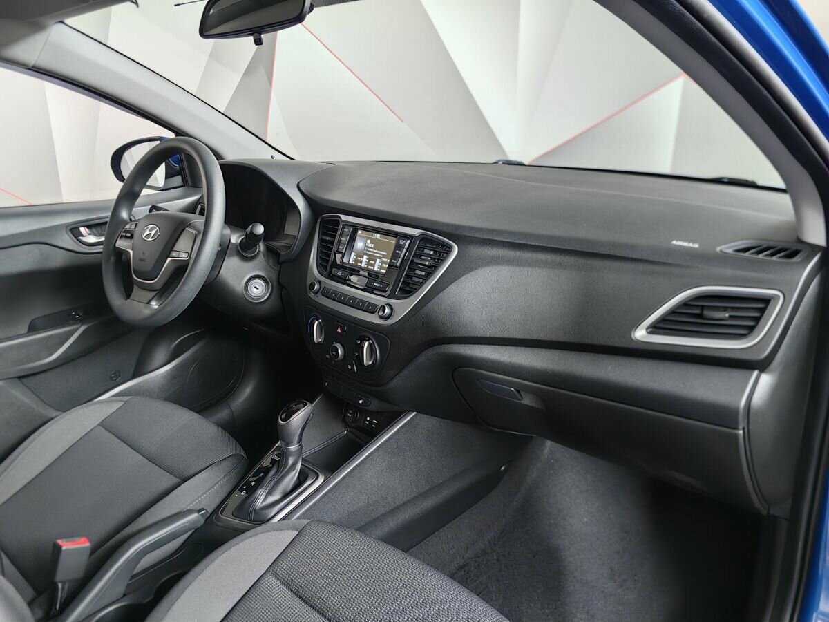 Hyundai Solaris с пробегом — 2017 год. Фото: #8