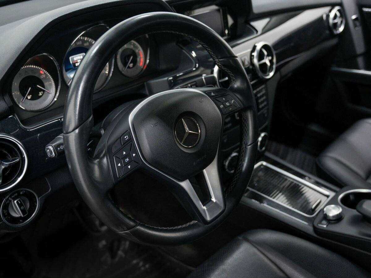 Mercedes-Benz GLK-Класс с пробегом — 2014 год. Фото: #19