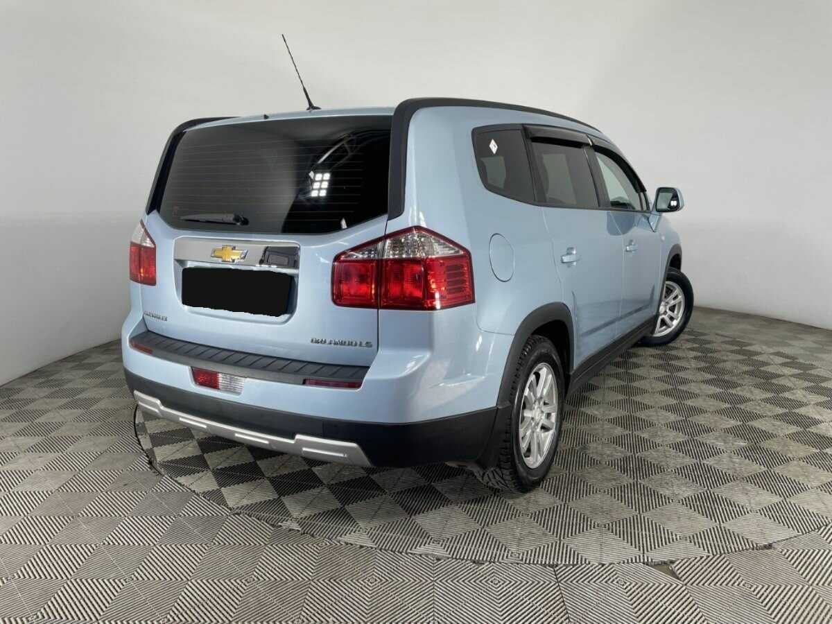 Chevrolet Orlando с пробегом — 2012 год. Фото: #5