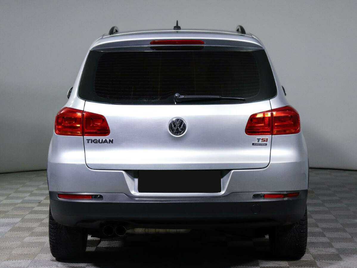 Volkswagen Tiguan с пробегом — 2011 год. Фото: #5