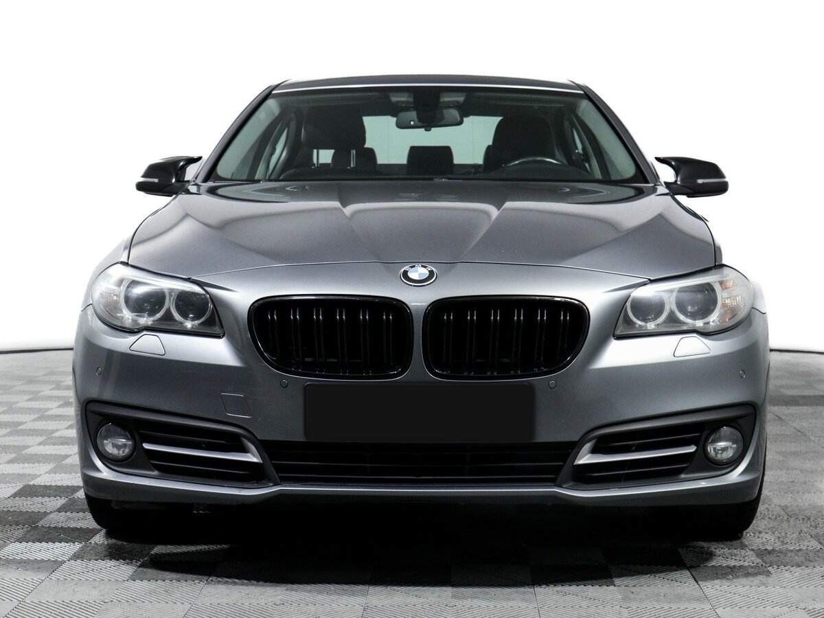 BMW 5 серии с пробегом — 2014 год. Фото: #1