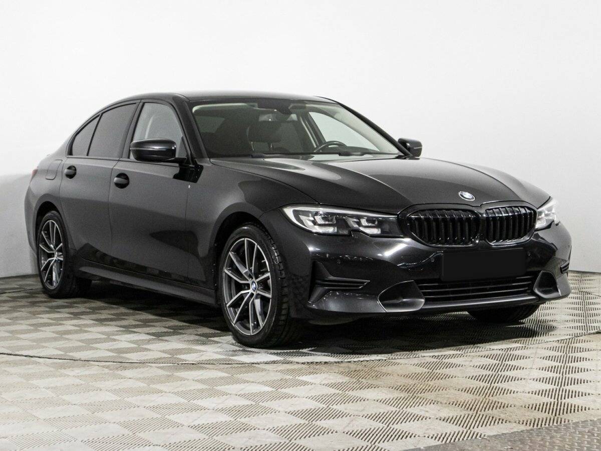 BMW 3 серии с пробегом — 2019 год. Фото: #2