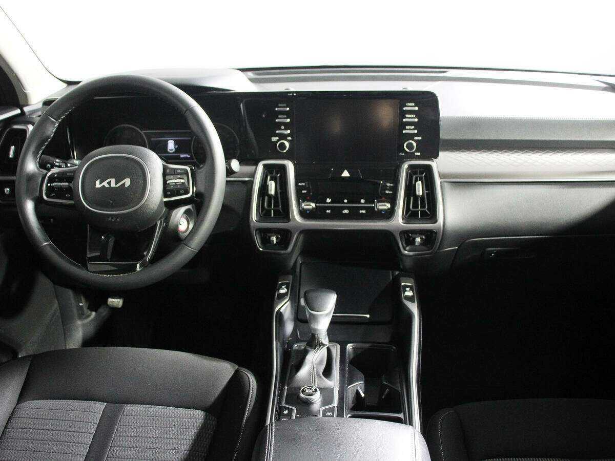 Kia Sorento с пробегом — 2022 год. Фото: #7
