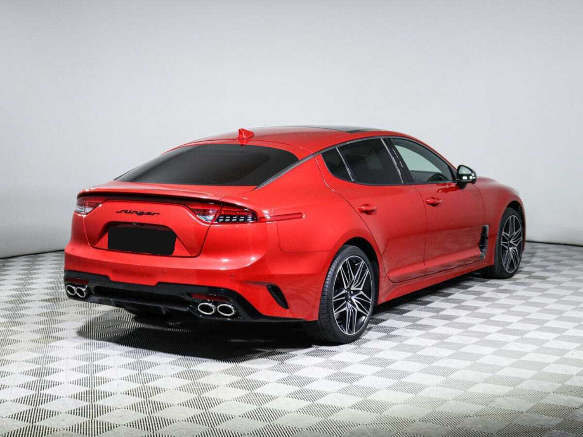 Kia Stinger с пробегом — 2021 год. Фото: #3