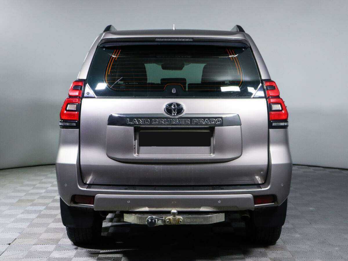 Toyota Land Cruiser Prado с пробегом — 2019 год. Фото: #4