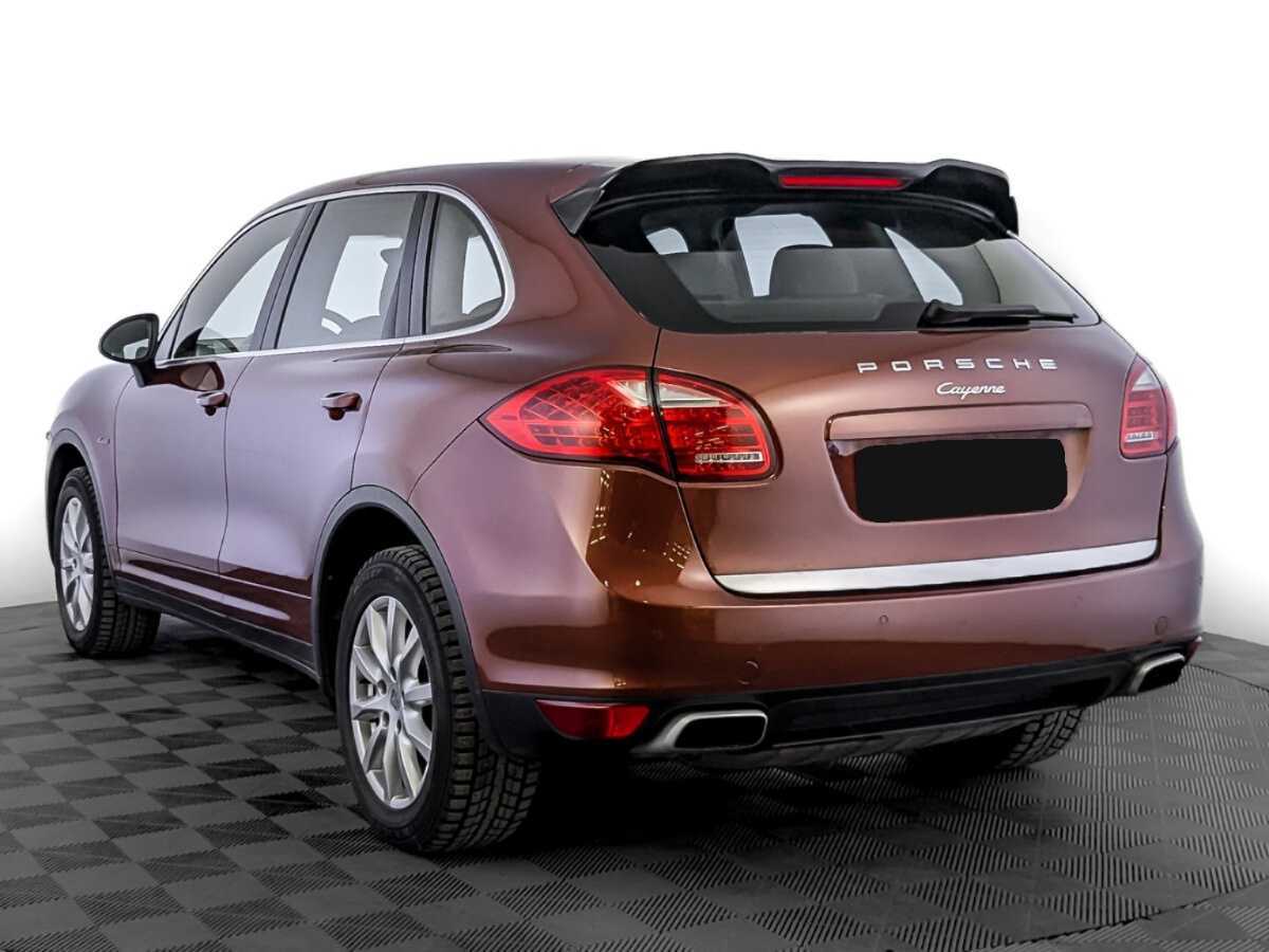 Porsche Cayenne с пробегом — 2013 год. Фото: #6