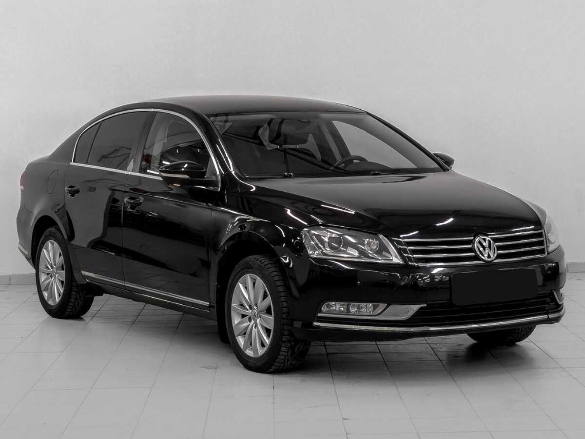 Volkswagen Passat с пробегом — 2012 год. Фото: #2