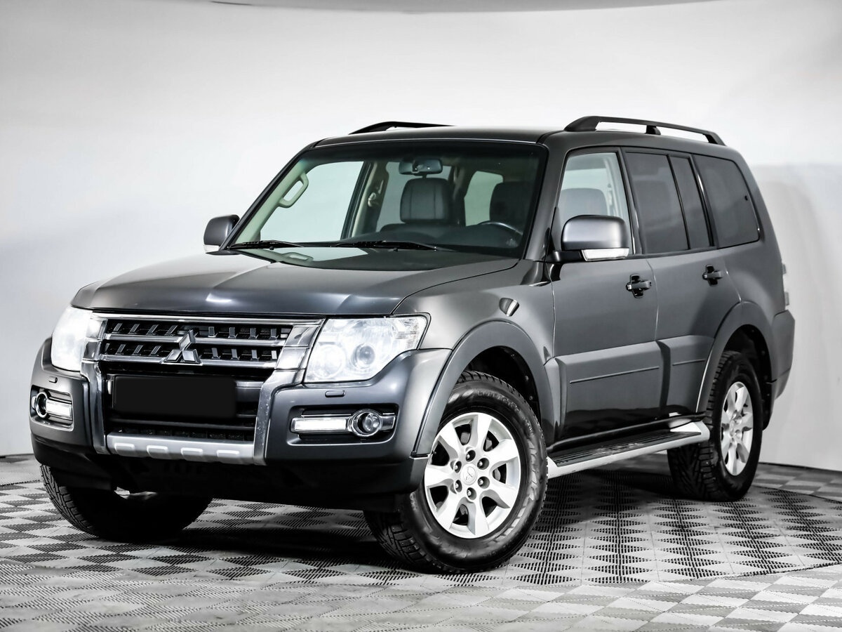 Mitsubishi Pajero с пробегом — 2015 год. Посмотреть фото